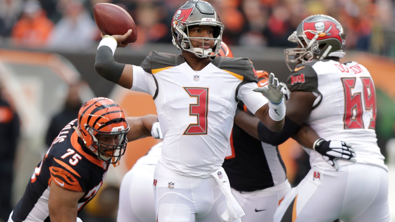 Fitzpatrick in, Winston out as Buccaneers’ starting QB